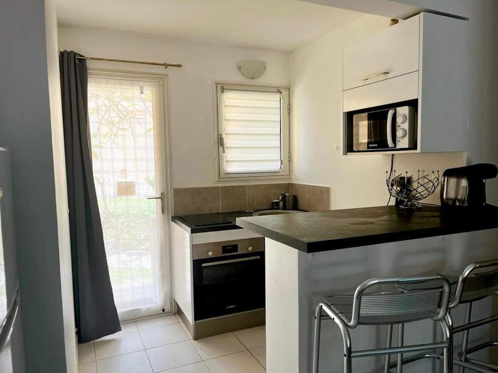 Studio - Residence Avec Piscine Sainte-Anne Luaran gambar