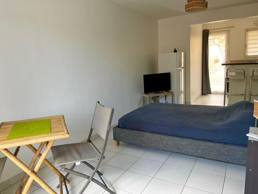 Studio - Residence Avec Piscine Sainte-Anne Luaran gambar